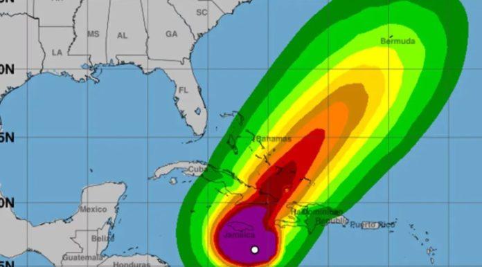 Islas-Turcas-y-Caicos-urge-a-la-poblacion-a-tomar-precauciones-8