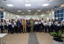 Lee Ballester certifica a 37 nuevos inspectores migratorios tras agotar proceso de pasantías en puertos, aeropuertos y puestos fronterizos.